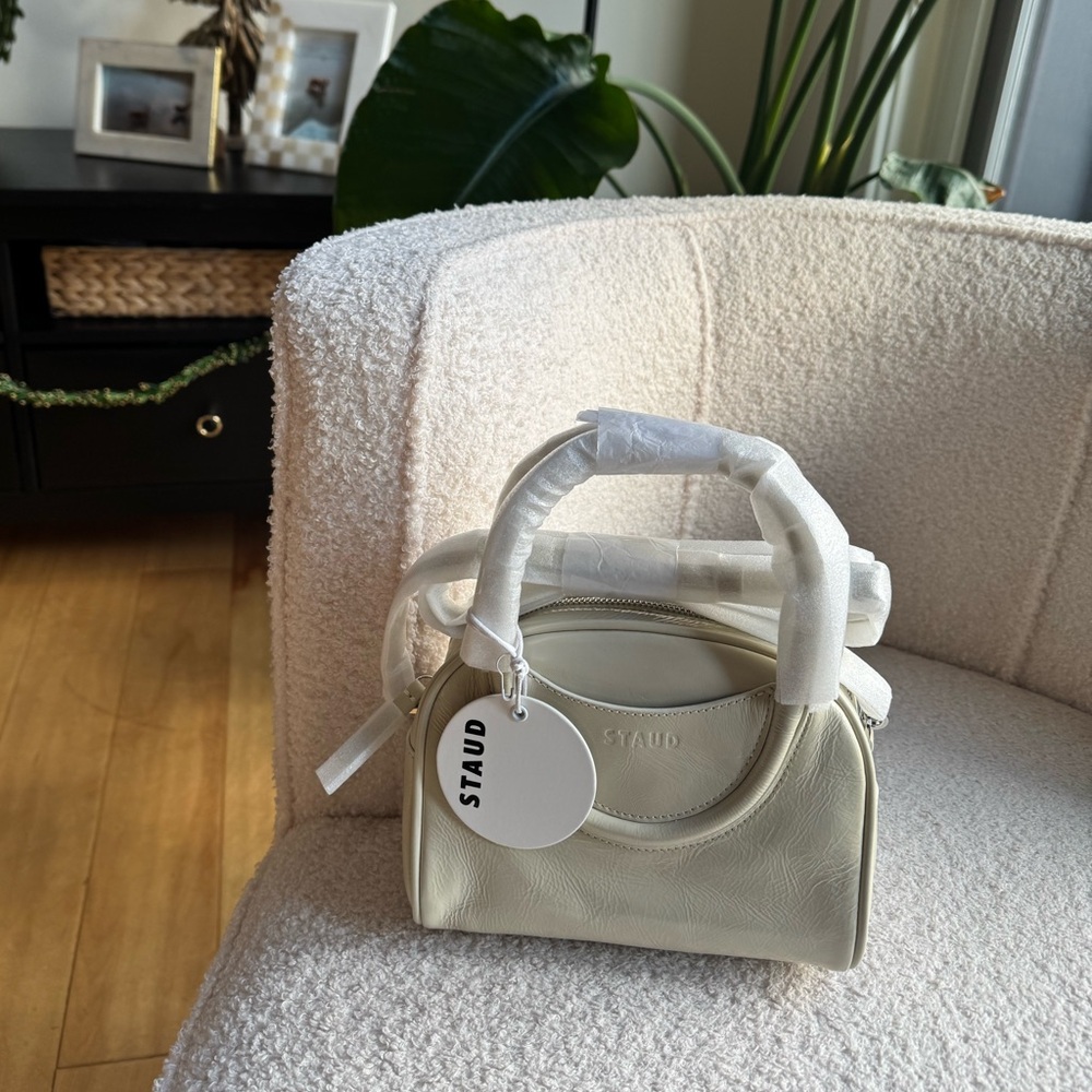 STAUD MAUDE MINI BOWLER BAG | CREAM
